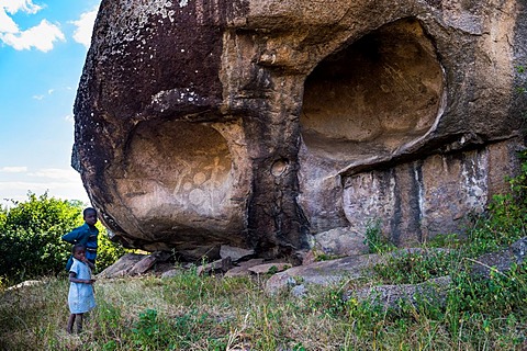 Mphunzi Rock Painting